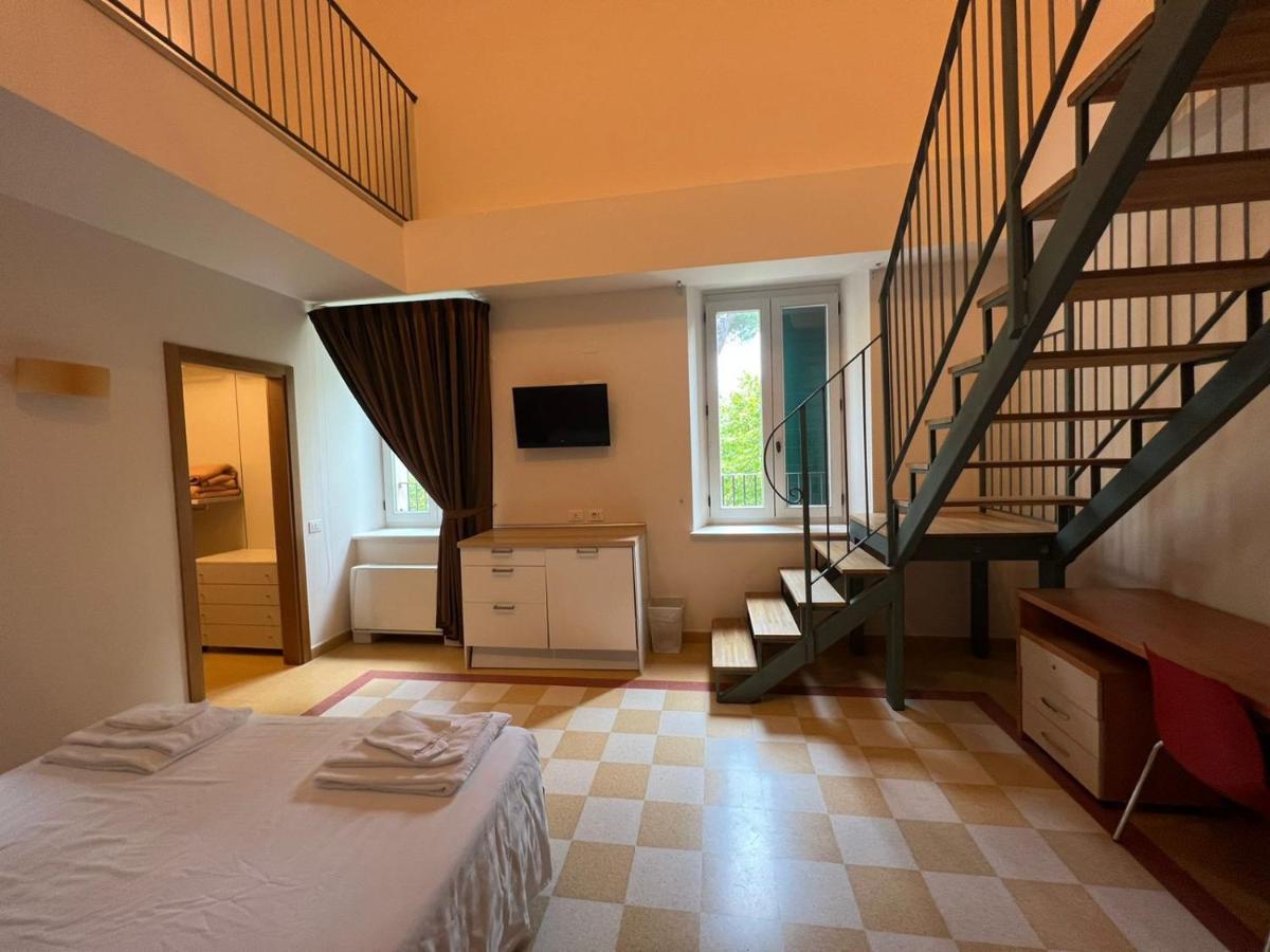 Domus Stella Maris - Casa Per Ferie Hotel Ancona Bagian luar foto